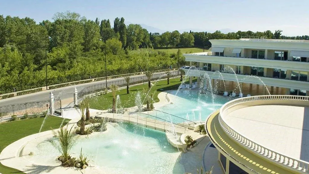 Апартаменты Casa Royale Al Relais Du Lac Дезенцано-дель-Гарда Италия